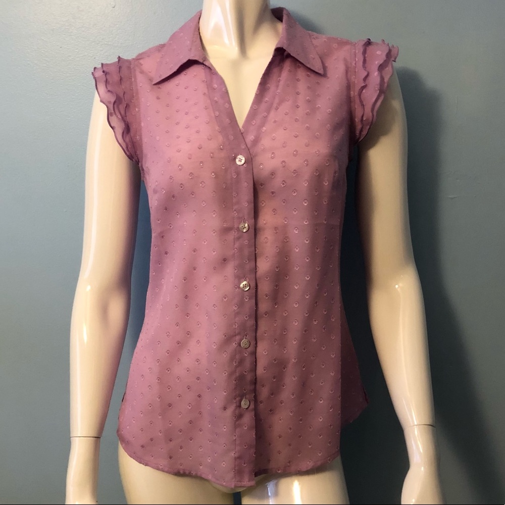 Lilly Pulitzer button up short sleeve ruffle top